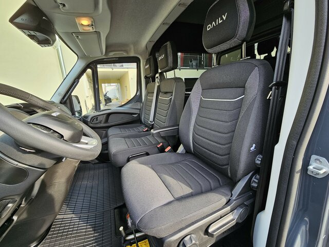 IVECO Daily 35S18HA8V DOKA Snoeks Mixto Hi-Matic 16m³ - Kastenwagen, Transporter mit Doppelkabine: das Bild 4 IVECO Daily 35S18HA8V DOKA Snoeks Mixto Hi-Matic 16m³ - Kastenwagen, Transporter mit Doppelkabine: das Bild 4