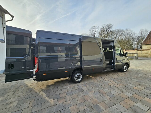 IVECO Daily 35S18HA8V DOKA Snoeks Mixto Hi-Matic 16m³ - Kastenwagen, Transporter mit Doppelkabine: das Bild 2 IVECO Daily 35S18HA8V DOKA Snoeks Mixto Hi-Matic 16m³ - Kastenwagen, Transporter mit Doppelkabine: das Bild 2