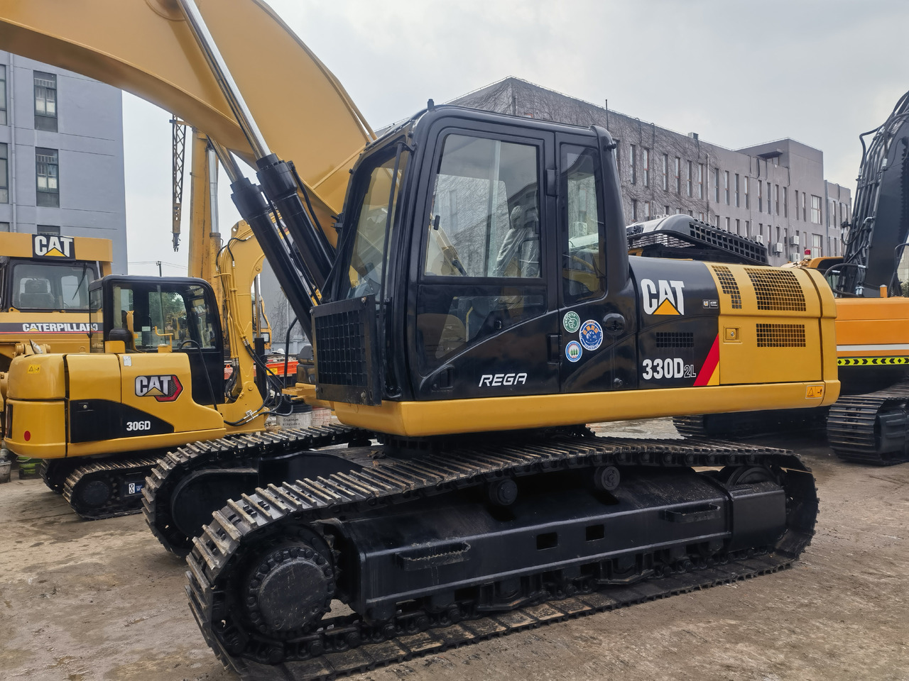 CAT 330D2L Excavator - Kettenbagger: das Bild 3 CAT 330D2L Excavator - Kettenbagger: das Bild 3