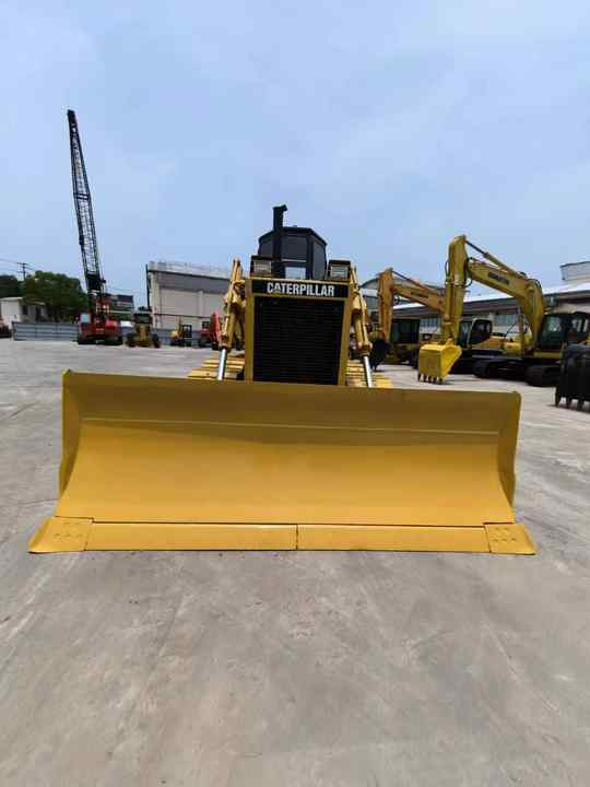 Caterpillar D7G D7H D7R crawler bulldozer Used cat d7g japan used bulldozer for sale - Bulldozer: das Bild 4 Caterpillar D7G D7H D7R crawler bulldozer Used cat d7g japan used bulldozer for sale - Bulldozer: das Bild 4