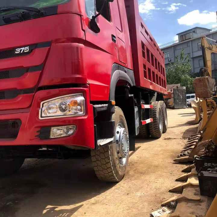Good Condition 30 Ton 20 Ton Dump Truck 10 Wheeler Sinotruk Howo Used Dumper Truck Tipper 6x4 - Kipper: das Bild 3 Good Condition 30 Ton 20 Ton Dump Truck 10 Wheeler Sinotruk Howo Used Dumper Truck Tipper 6x4 - Kipper: das Bild 3
