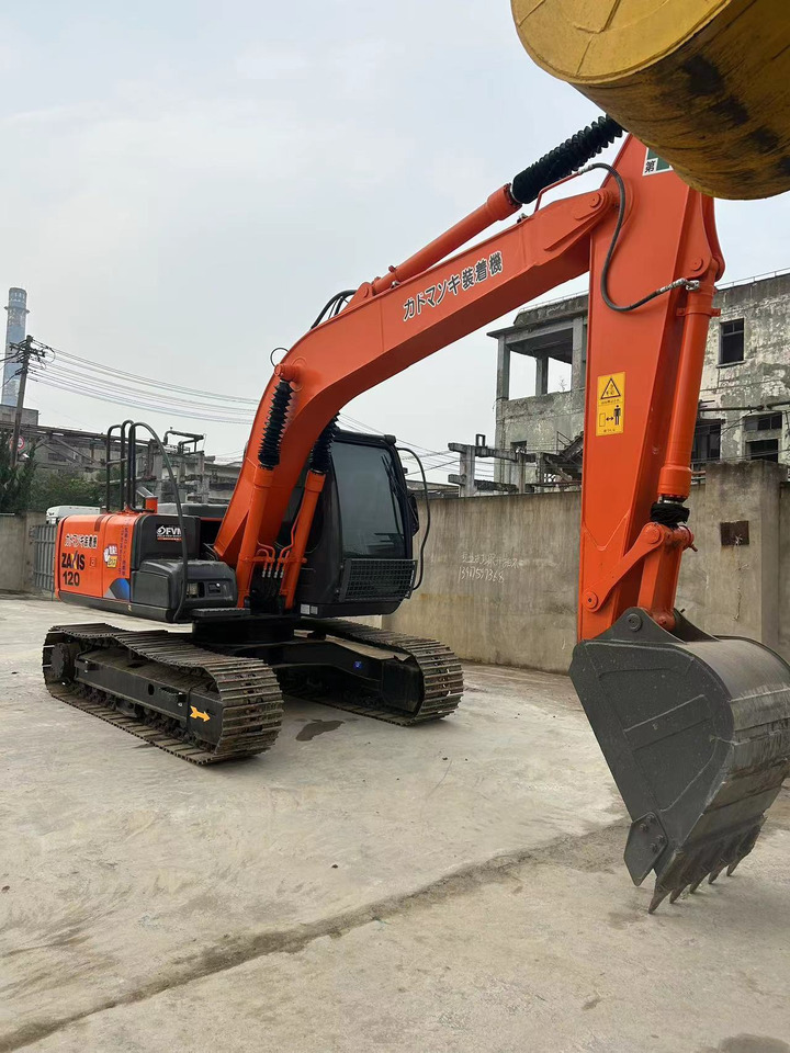 Hitachi ZX120 Excavator - Kettenbagger: das Bild 4 Hitachi ZX120 Excavator - Kettenbagger: das Bild 4