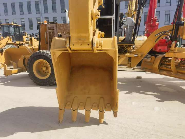 Japan original Hot selling 20 ton CAT320D second hand excavators Caterpillar excavator cat320d for sale - Kettenbagger: das Bild 4 Japan original Hot selling 20 ton CAT320D second hand excavators Caterpillar excavator cat320d for sale - Kettenbagger: das Bild 4