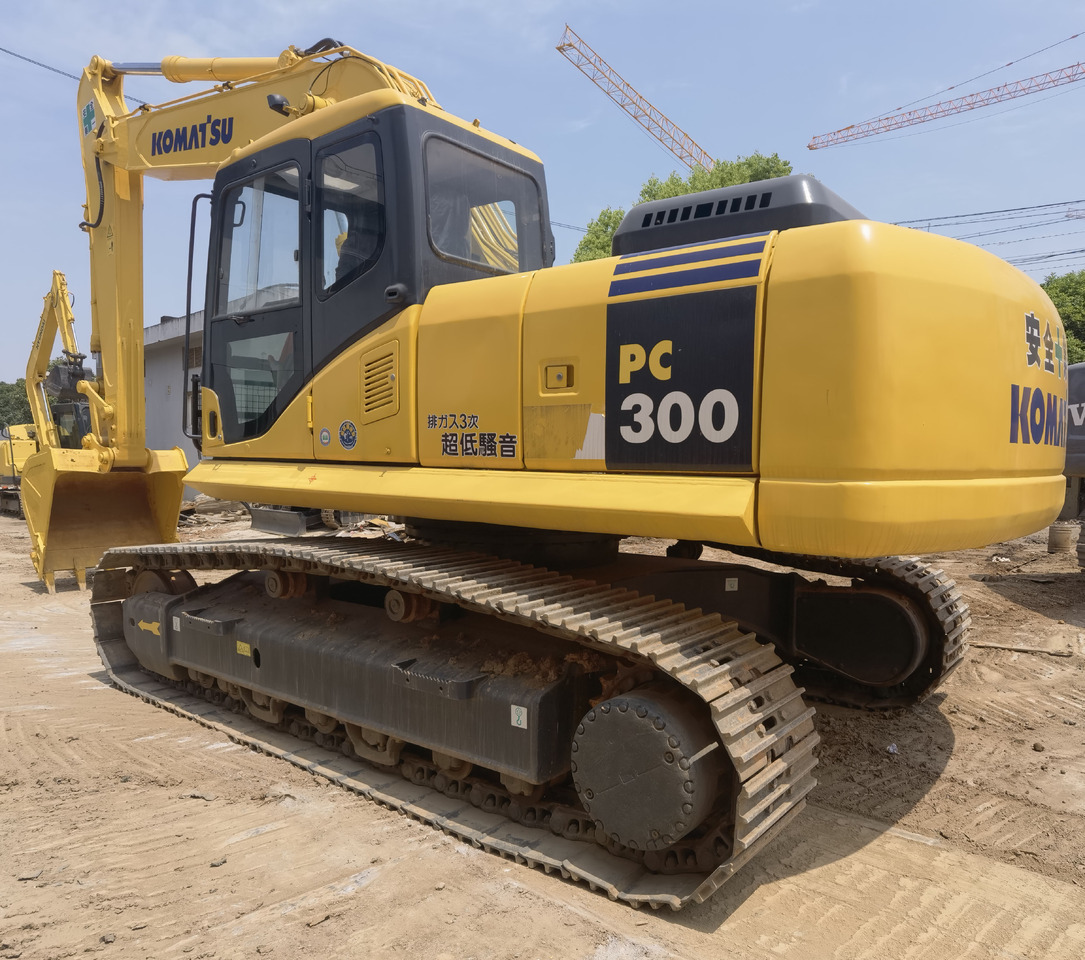 Komatsu PC300-7 excavator - Kettenbagger: das Bild 1 Komatsu PC300-7 excavator - Kettenbagger: das Bild 1