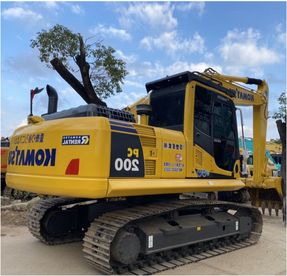 Used Excavators Komatsu PC200-8 Second Hand Crawler Digger komatsu pc200-8 pc220-8 with fast delivery for Sale - Kettenbagger: das Bild 1 Used Excavators Komatsu PC200-8 Second Hand Crawler Digger komatsu pc200-8 pc220-8 with fast delivery for Sale - Kettenbagger: das Bild 1