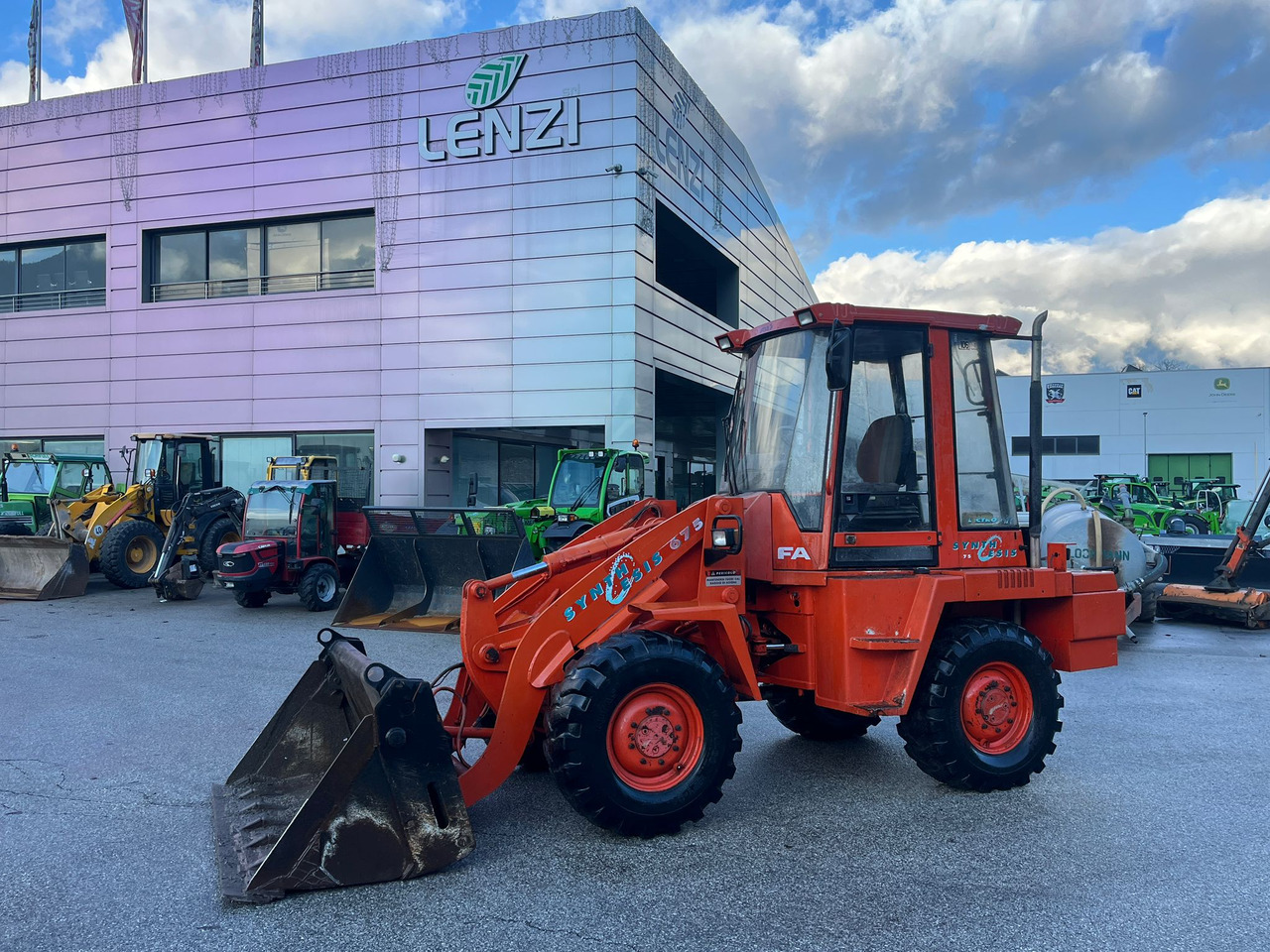 PALAGOMMATA FAI 675 - Radlader: das Bild 1 PALAGOMMATA FAI 675 - Radlader: das Bild 1