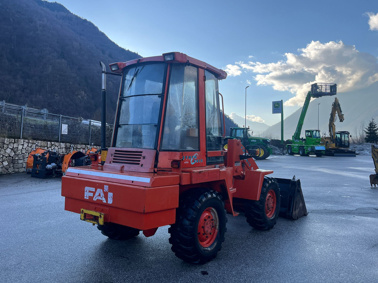 PALAGOMMATA FAI 675 - Radlader: das Bild 4 PALAGOMMATA FAI 675 - Radlader: das Bild 4