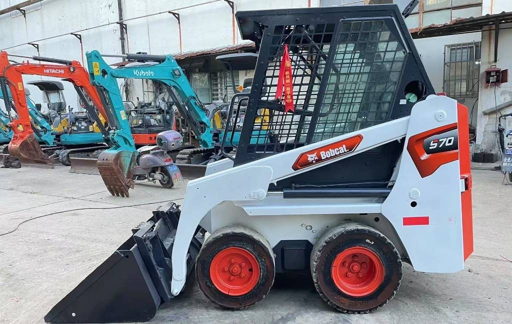 Bobcat S 70 - Kompaktlader: das Bild 1 Bobcat S 70 - Kompaktlader: das Bild 1