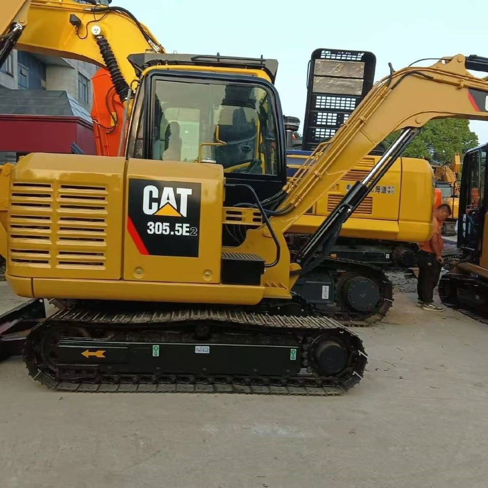 CAT 305.5 E - Minibagger: das Bild 4 CAT 305.5 E - Minibagger: das Bild 4
