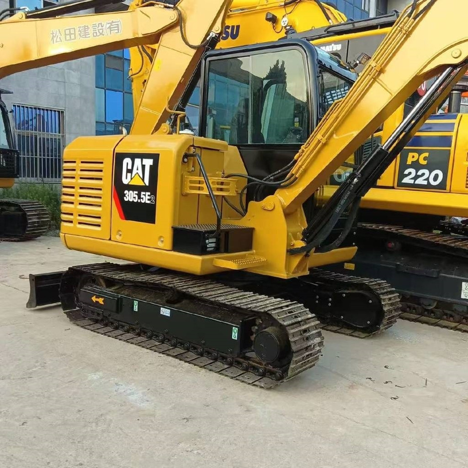 CAT 305.5 E - Minibagger: das Bild 2 CAT 305.5 E - Minibagger: das Bild 2