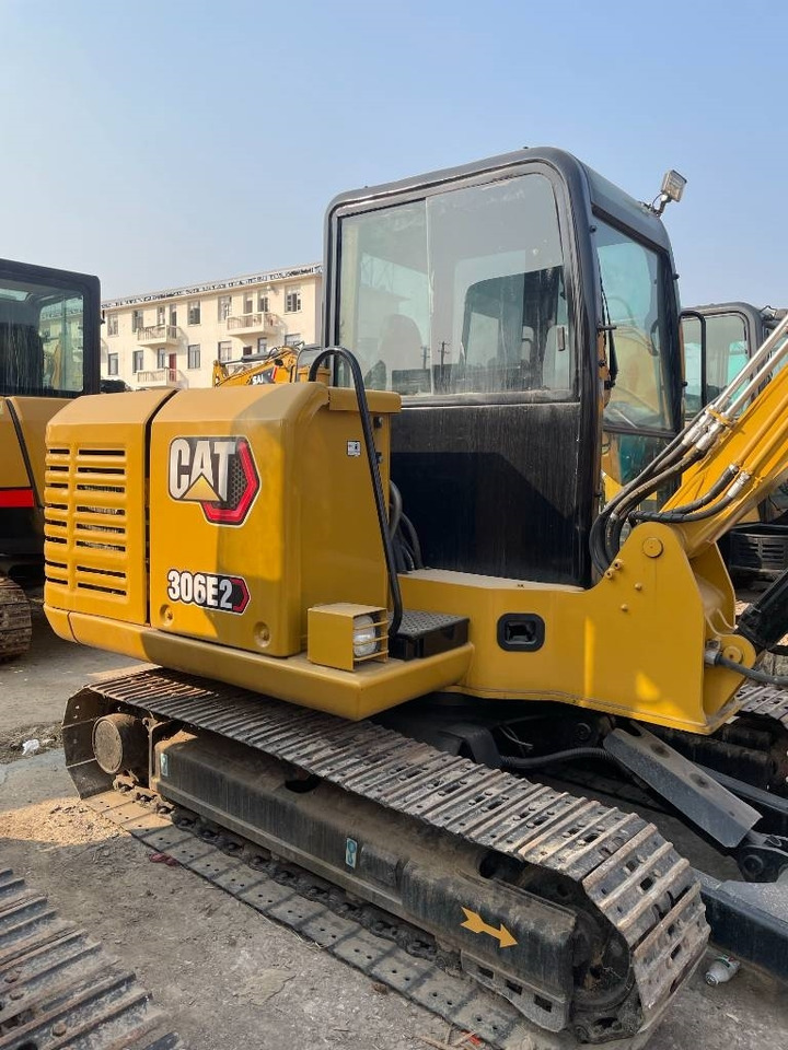 CAT 306E2 - Minibagger: das Bild 1 CAT 306E2 - Minibagger: das Bild 1