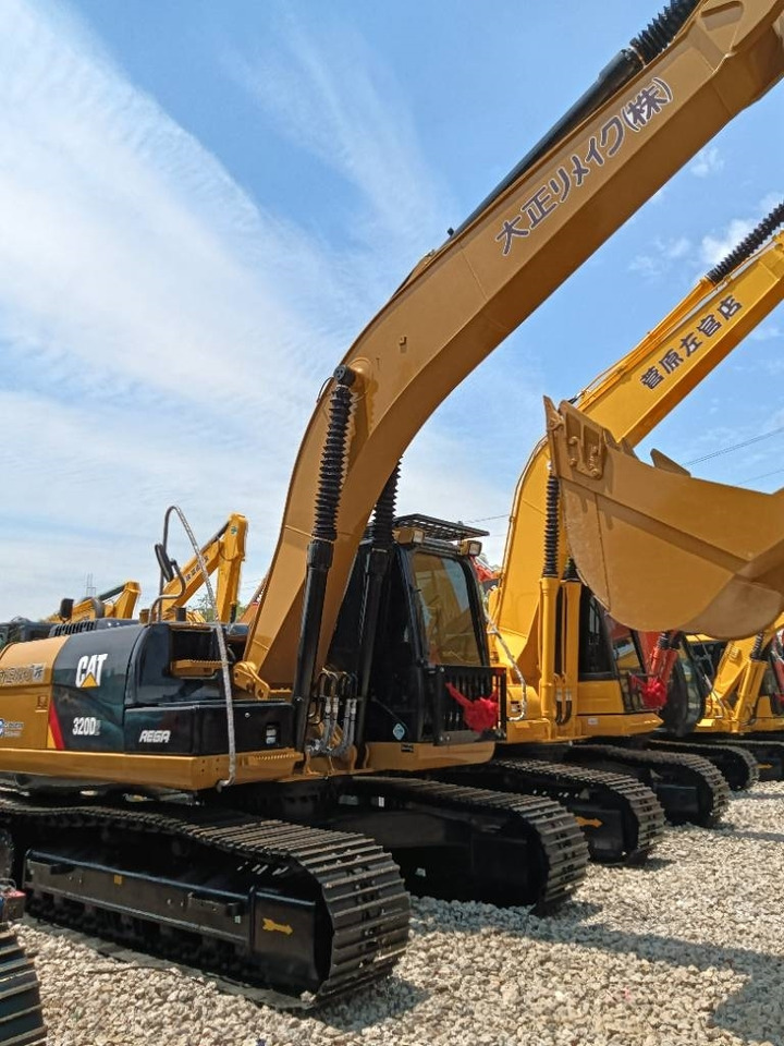 CAT 320 D - Kettenbagger: das Bild 4 CAT 320 D - Kettenbagger: das Bild 4