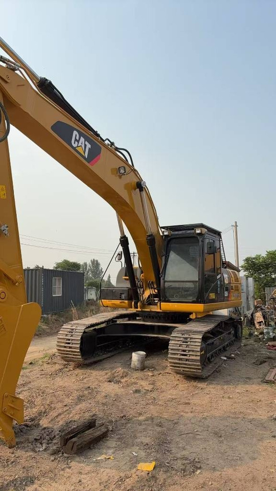 CAT 325 D - Kettenbagger: das Bild 1 CAT 325 D - Kettenbagger: das Bild 1