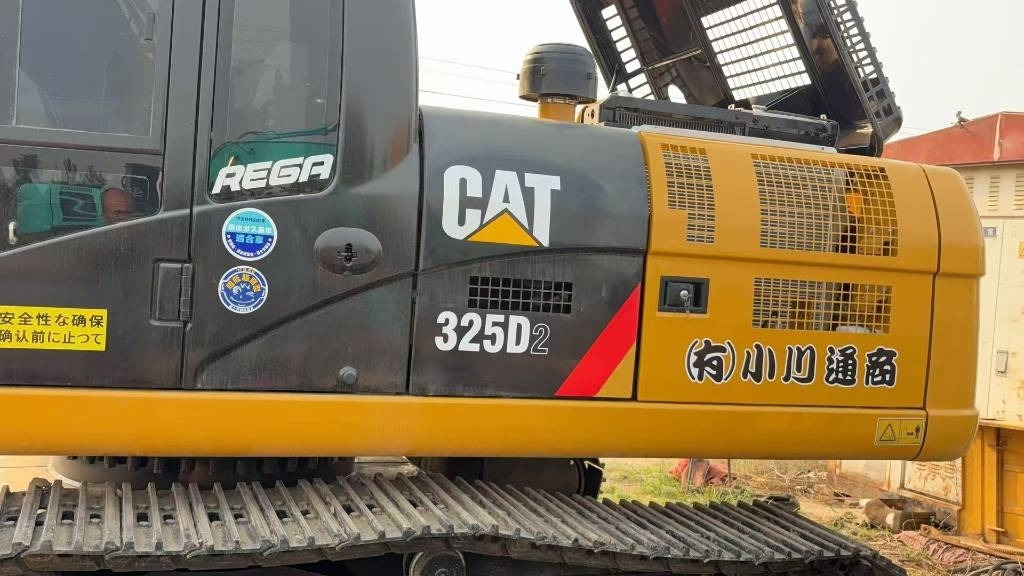 CAT 325 D - Kettenbagger: das Bild 2 CAT 325 D - Kettenbagger: das Bild 2