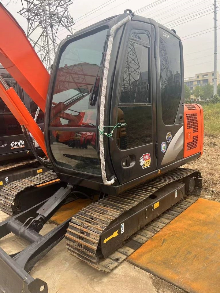 Hitachi ZX 60 - Minibagger: das Bild 5 Hitachi ZX 60 - Minibagger: das Bild 5
