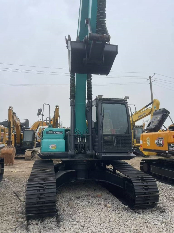Kobelco SK 200 - Kettenbagger: das Bild 4 Kobelco SK 200 - Kettenbagger: das Bild 4