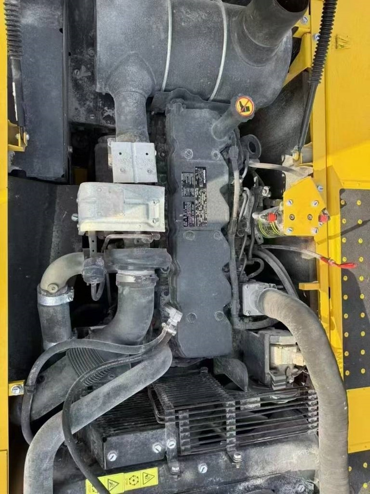 Komatsu PC 220-8 - Kettenbagger: das Bild 2 Komatsu PC 220-8 - Kettenbagger: das Bild 2