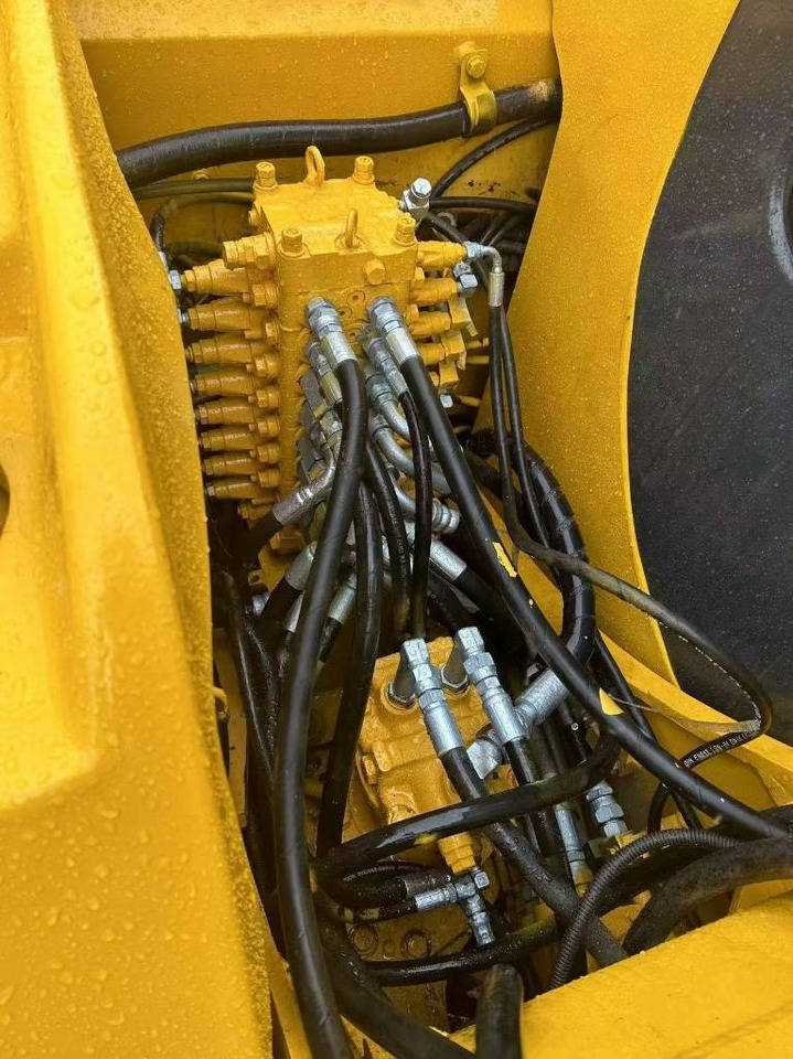 Komatsu PC 60 - Minibagger: das Bild 5 Komatsu PC 60 - Minibagger: das Bild 5