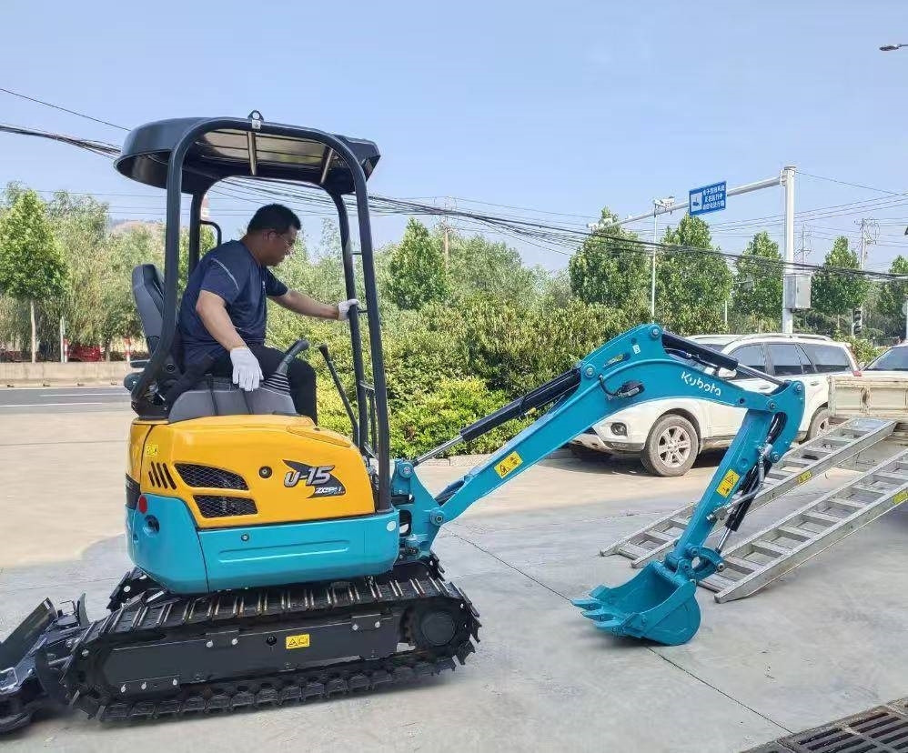 Kubota U 15 - Minibagger: das Bild 4 Kubota U 15 - Minibagger: das Bild 4