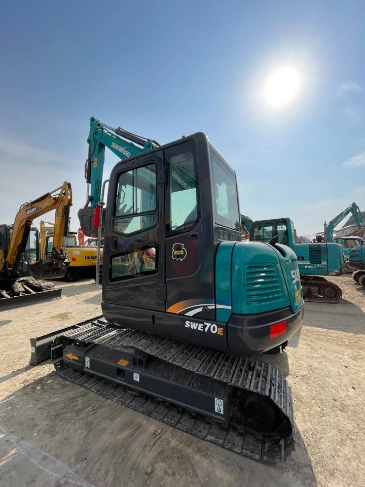 Kettenbagger Sunward 70E: das Bild 6