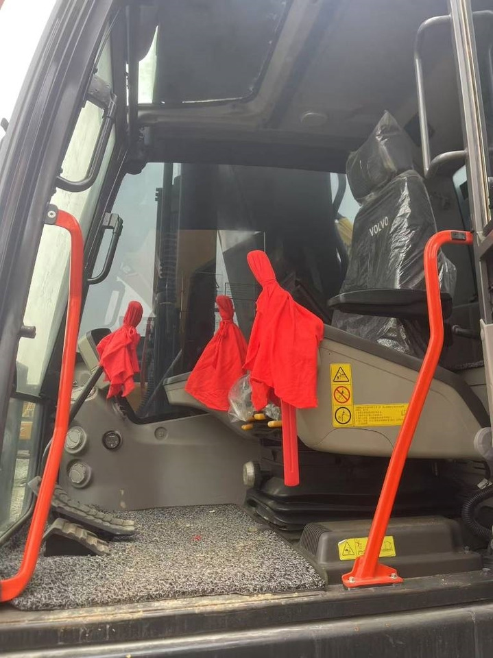 Volvo 350 - Kettenbagger: das Bild 5 Volvo 350 - Kettenbagger: das Bild 5