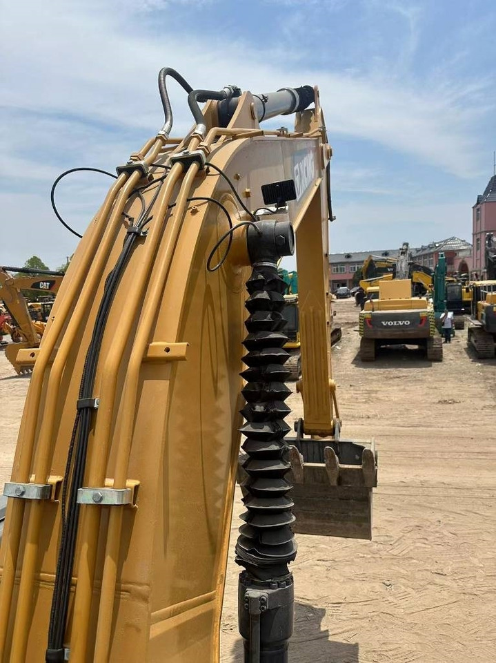 XCMG XE 215 DA - Kettenbagger: das Bild 2 XCMG XE 215 DA - Kettenbagger: das Bild 2