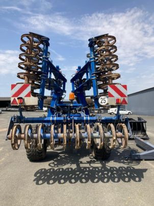Köckerling VECTOR 700 - Grubber: das Bild 1 Köckerling VECTOR 700 - Grubber: das Bild 1