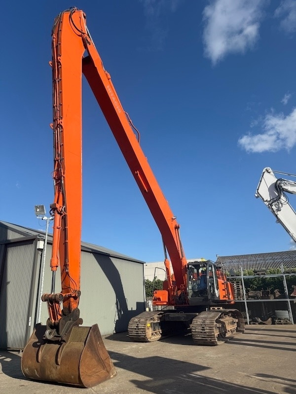 Hitachi ZX 470 LC H-3 - Bagger: das Bild 5 Hitachi ZX 470 LC H-3 - Bagger: das Bild 5