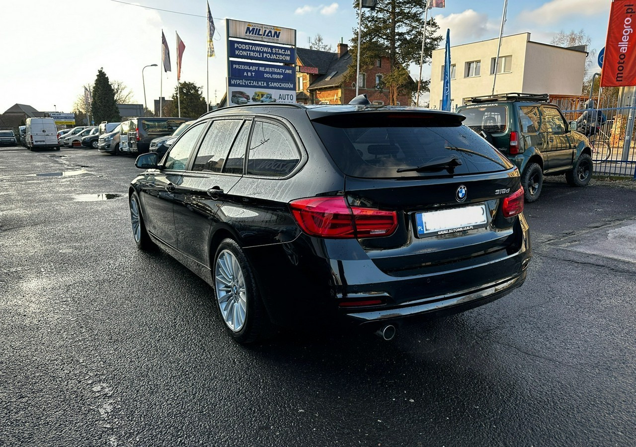 BMW SERIA 3 V (F30/F31/F34) BMW SERIA 3 318d 150KM Automat SportLine*AdaptiveLed*Navi*Półskóra*SerwisBMW* FV - PKW: das Bild 4 BMW SERIA 3 V (F30/F31/F34) BMW SERIA 3 318d 150KM Automat SportLine*AdaptiveLed*Navi*Półskóra*SerwisBMW* FV - PKW: das Bild 4