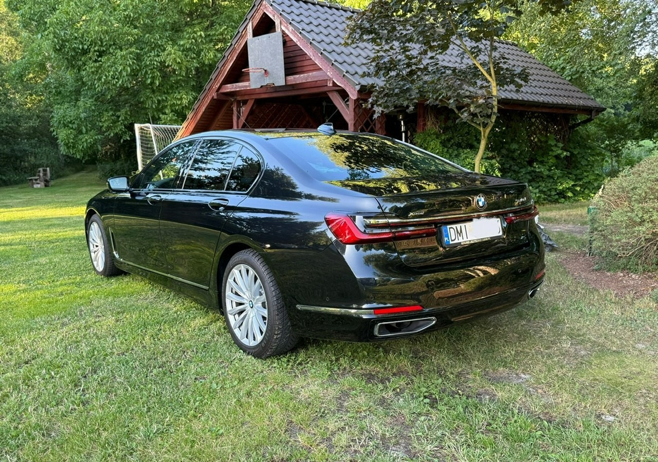 BMW SERIA 7 II (G11/G12) BMW SERIA 7 740d Xdrive 340KM Luxury+Exclusive Masaże Adaptiv Oś Lasery 2022 FV2 - Limousine: das Bild 5 BMW SERIA 7 II (G11/G12) BMW SERIA 7 740d Xdrive 340KM Luxury+Exclusive Masaże Adaptiv Oś Lasery 2022 FV2 - Limousine: das Bild 5