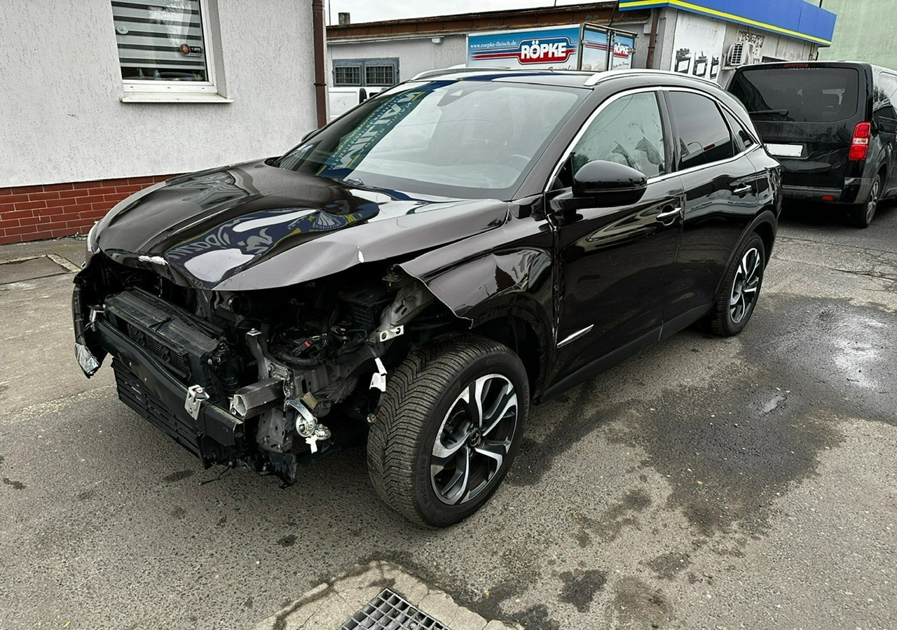 DS DS 7 DS 7 Crossback 1.6THP Automat 180KM Bogate wyposażenie 2019 - SUV/ Geländewagen: das Bild 4 DS DS 7 DS 7 Crossback 1.6THP Automat 180KM Bogate wyposażenie 2019 - SUV/ Geländewagen: das Bild 4