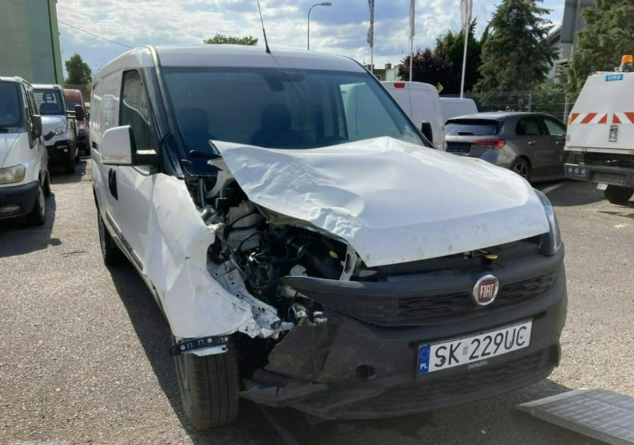 Fiat Doblo Fiat Doblo MAXI 1,6 jtd ECO Flex 105KM Klima 2021 Salon PL - Kastenwagen: das Bild 2 Fiat Doblo Fiat Doblo MAXI 1,6 jtd ECO Flex 105KM Klima 2021 Salon PL - Kastenwagen: das Bild 2