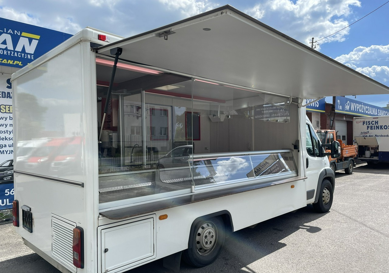 Fiat Ducato Autosklep Gastronomiczny Food Truck Foodtruck sklep W-zasil 2015 - Verkaufsfahrzeug: das Bild 1 Fiat Ducato Autosklep Gastronomiczny Food Truck Foodtruck sklep W-zasil 2015 - Verkaufsfahrzeug: das Bild 1