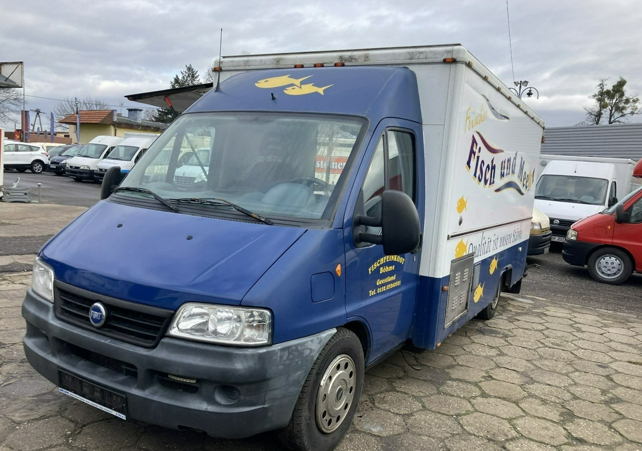 Fiat Ducato Autosklep mięso-ryba Gastronomiczny Food Truck Foodtruck sklep 2004 - Verkaufsfahrzeug, Transporter: das Bild 2 Fiat Ducato Autosklep mięso-ryba Gastronomiczny Food Truck Foodtruck sklep 2004 - Verkaufsfahrzeug, Transporter: das Bild 2