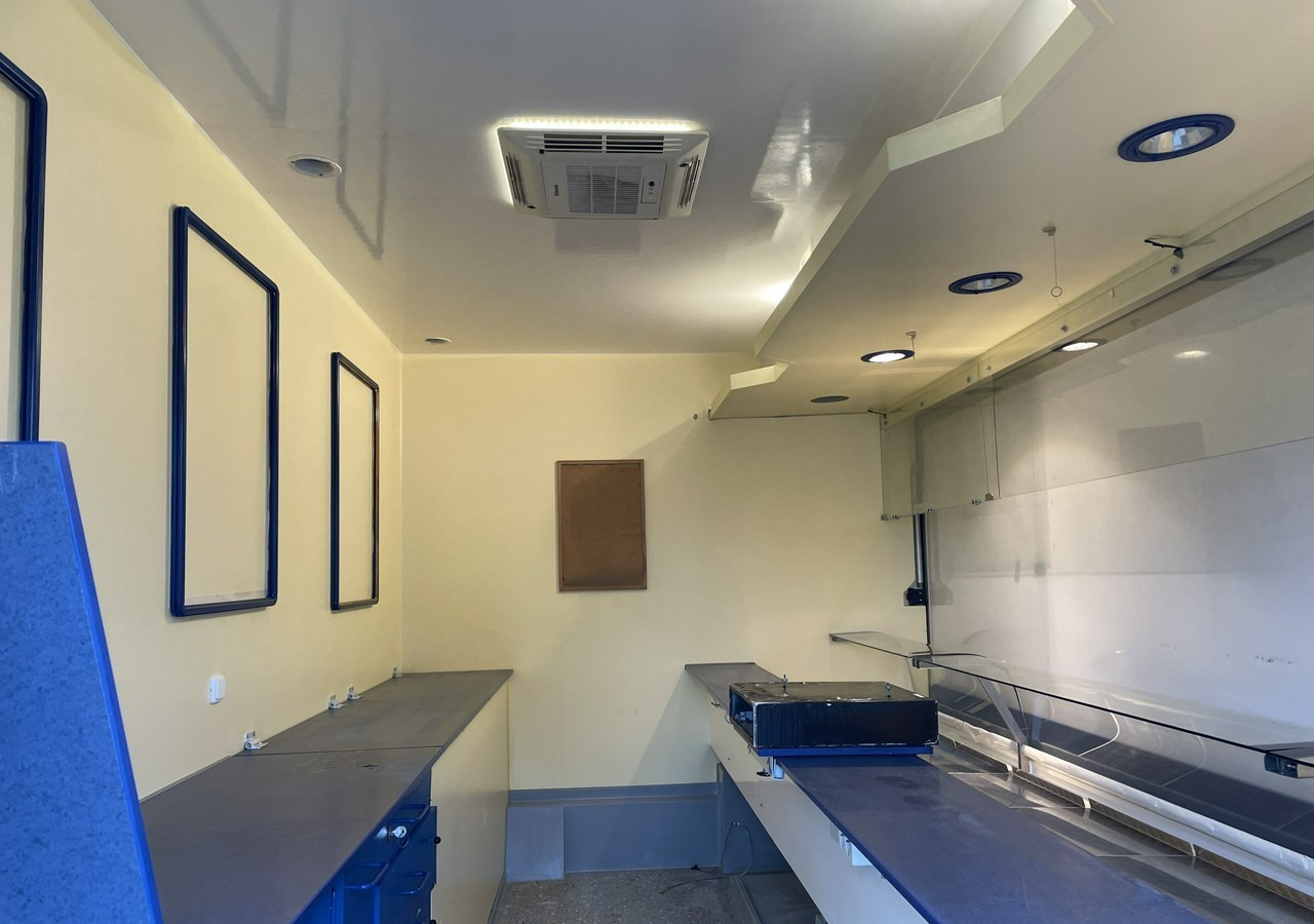 Fiat Ducato Autosklep wędlin Klima Gastronomiczny Food Truck Foodtruck sklep 20 - Verkaufsfahrzeug: das Bild 3 Fiat Ducato Autosklep wędlin Klima Gastronomiczny Food Truck Foodtruck sklep 20 - Verkaufsfahrzeug: das Bild 3