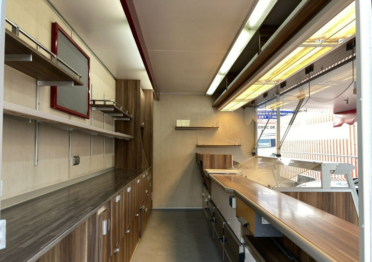 Fiat Ducato Ducato Autosklep Gastronomiczny Food Truck Foodtruck sklep Borco 201 - Verkaufsfahrzeug: das Bild 5 Fiat Ducato Ducato Autosklep Gastronomiczny Food Truck Foodtruck sklep Borco 201 - Verkaufsfahrzeug: das Bild 5