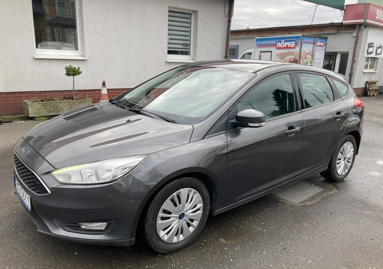 Ford Focus III Focus 1.0 EcoBoost Klima Salon PL 2015 - PKW: das Bild 2 Ford Focus III Focus 1.0 EcoBoost Klima Salon PL 2015 - PKW: das Bild 2