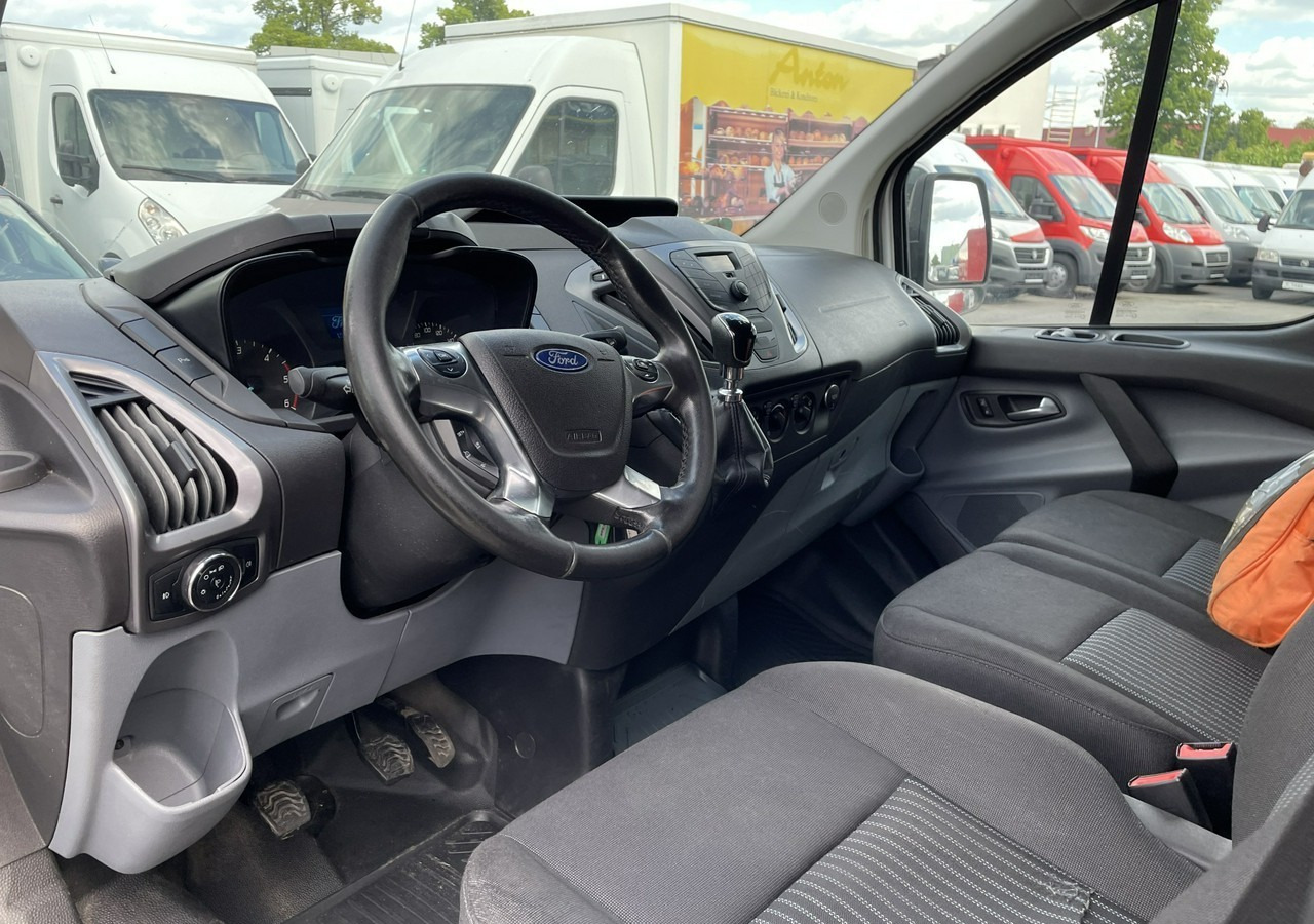 Ford Transit Transit Custom Transit Custom 2.0 Klima 153tkm Model 2018 - Kastenwagen: das Bild 2 Ford Transit Transit Custom Transit Custom 2.0 Klima 153tkm Model 2018 - Kastenwagen: das Bild 2