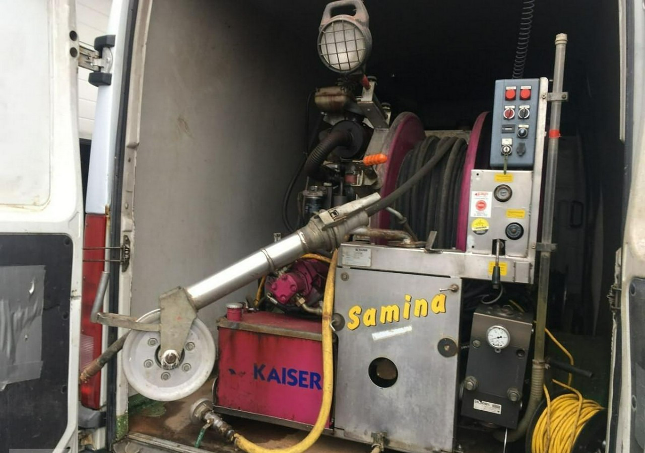 Iveco 35 Urządzenie Kanalizacja Wuko Asenizacyjny Kret - Kommunal-/ Sonderfahrzeug: das Bild 1 Iveco 35 Urządzenie Kanalizacja Wuko Asenizacyjny Kret - Kommunal-/ Sonderfahrzeug: das Bild 1
