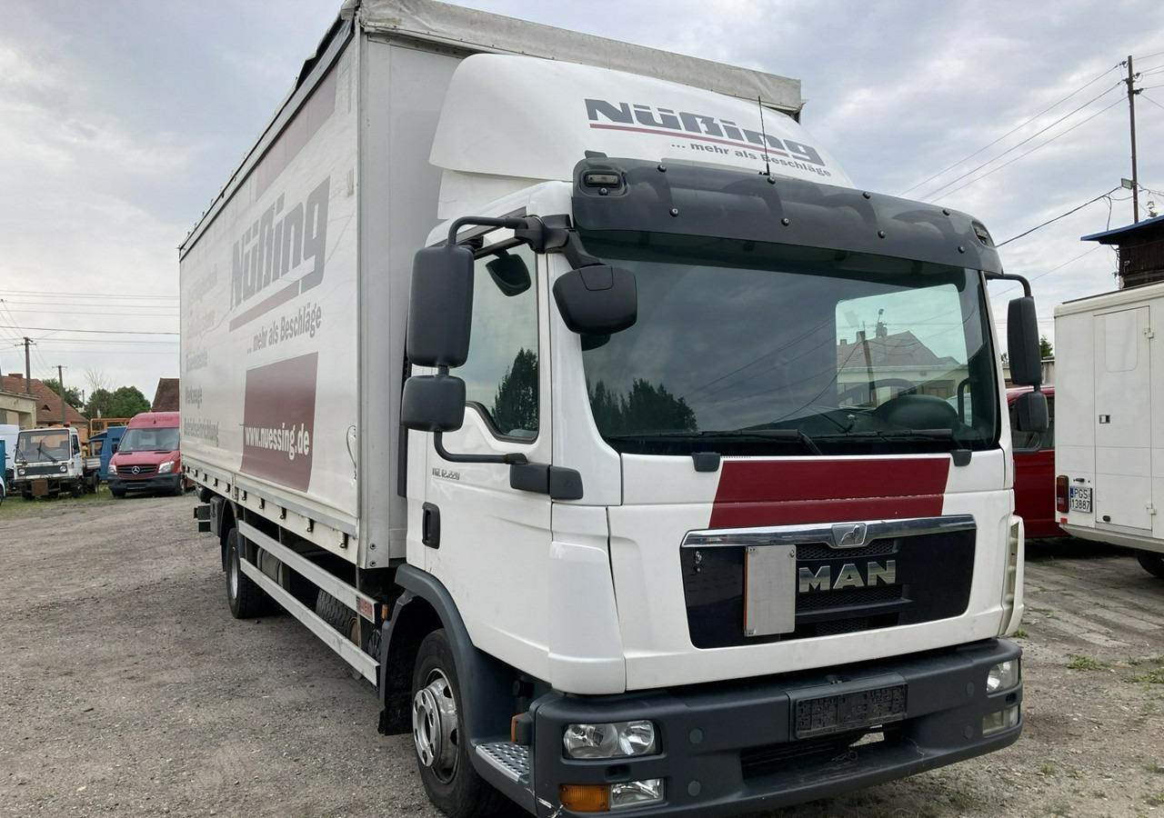 MAN Inny MAN MAN TGL 12.220 Skrzynia firana Plandeka hydro klapa 2014 - Planen Transporter: das Bild 5 MAN Inny MAN MAN TGL 12.220 Skrzynia firana Plandeka hydro klapa 2014 - Planen Transporter: das Bild 5