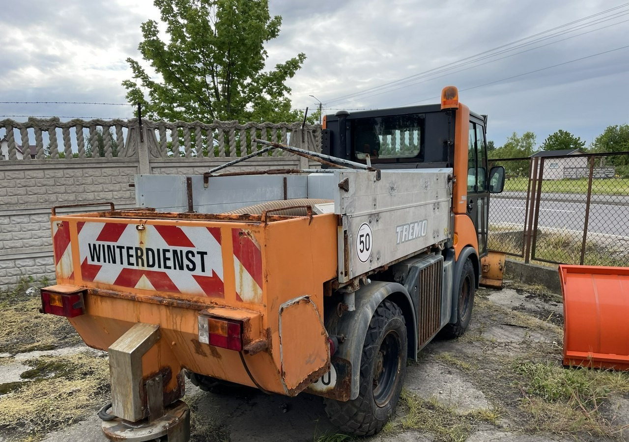 Multicar Inny Multicar Multicar 4X4 TREMO X56 Wywrotka odśnieżarka posypywarka odkurzacz - Kipper: das Bild 4 Multicar Inny Multicar Multicar 4X4 TREMO X56 Wywrotka odśnieżarka posypywarka odkurzacz - Kipper: das Bild 4