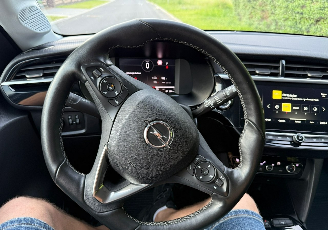 Schrägheck Opel Corsa F e-Corsa Elegance Pełny Elektryk Zasięg 360km Navi Kamera 2021: das Bild 20 Schrägheck Opel Corsa F e-Corsa Elegance Pełny Elektryk Zasięg 360km Navi Kamera 2021: das Bild 20