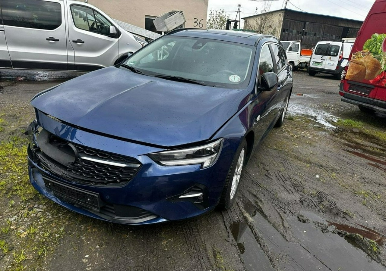 Opel Insignia II Country Tourer 1.5 CDTI 122KM Automat FullLed Panorama Klimatronik 2021 - PKW: das Bild 2 Opel Insignia II Country Tourer 1.5 CDTI 122KM Automat FullLed Panorama Klimatronik 2021 - PKW: das Bild 2