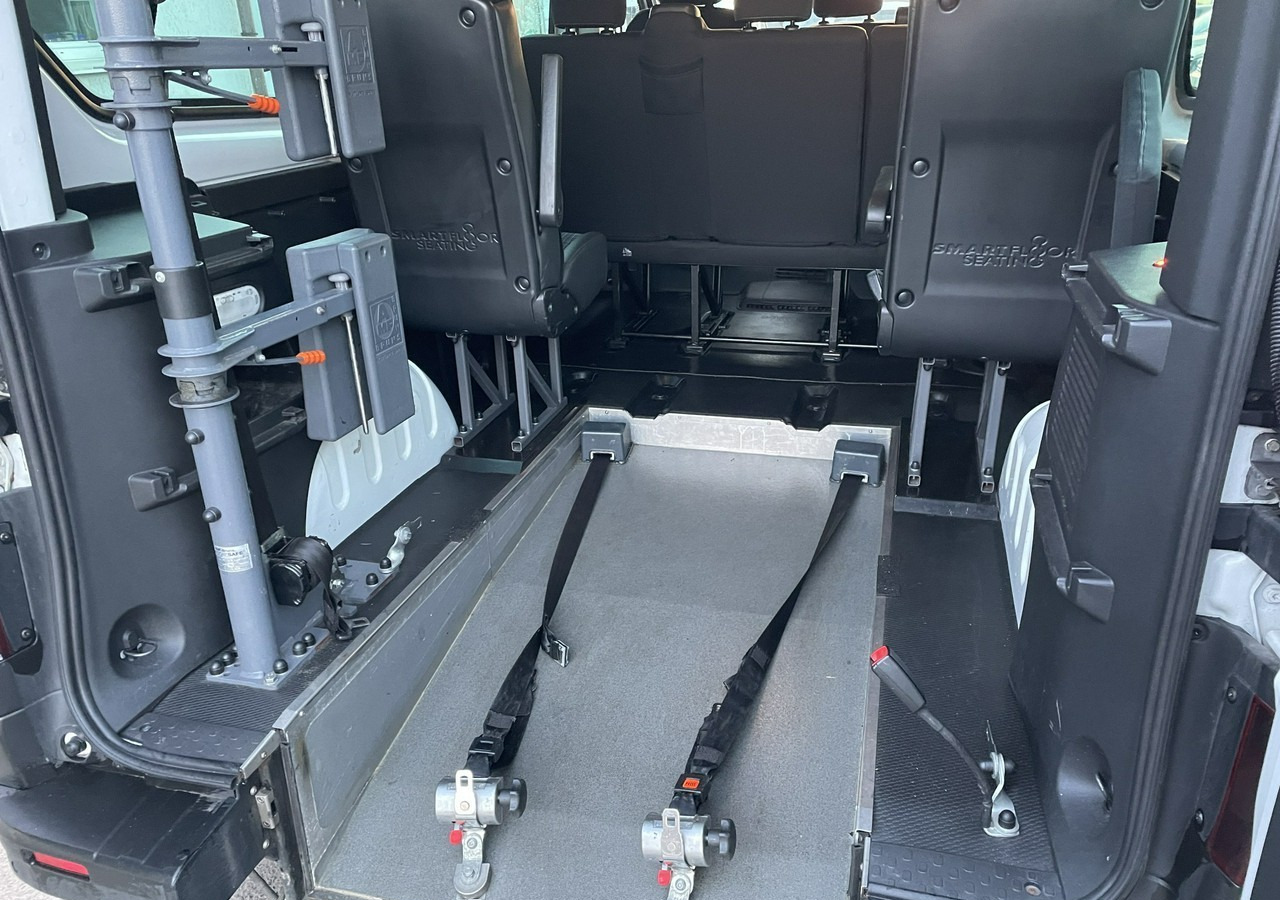 Opel Vivaro Opel Vivaro dla Niepełnosprawnych inwalida Rampa Model 2019 - PKW: das Bild 4 Opel Vivaro Opel Vivaro dla Niepełnosprawnych inwalida Rampa Model 2019 - PKW: das Bild 4