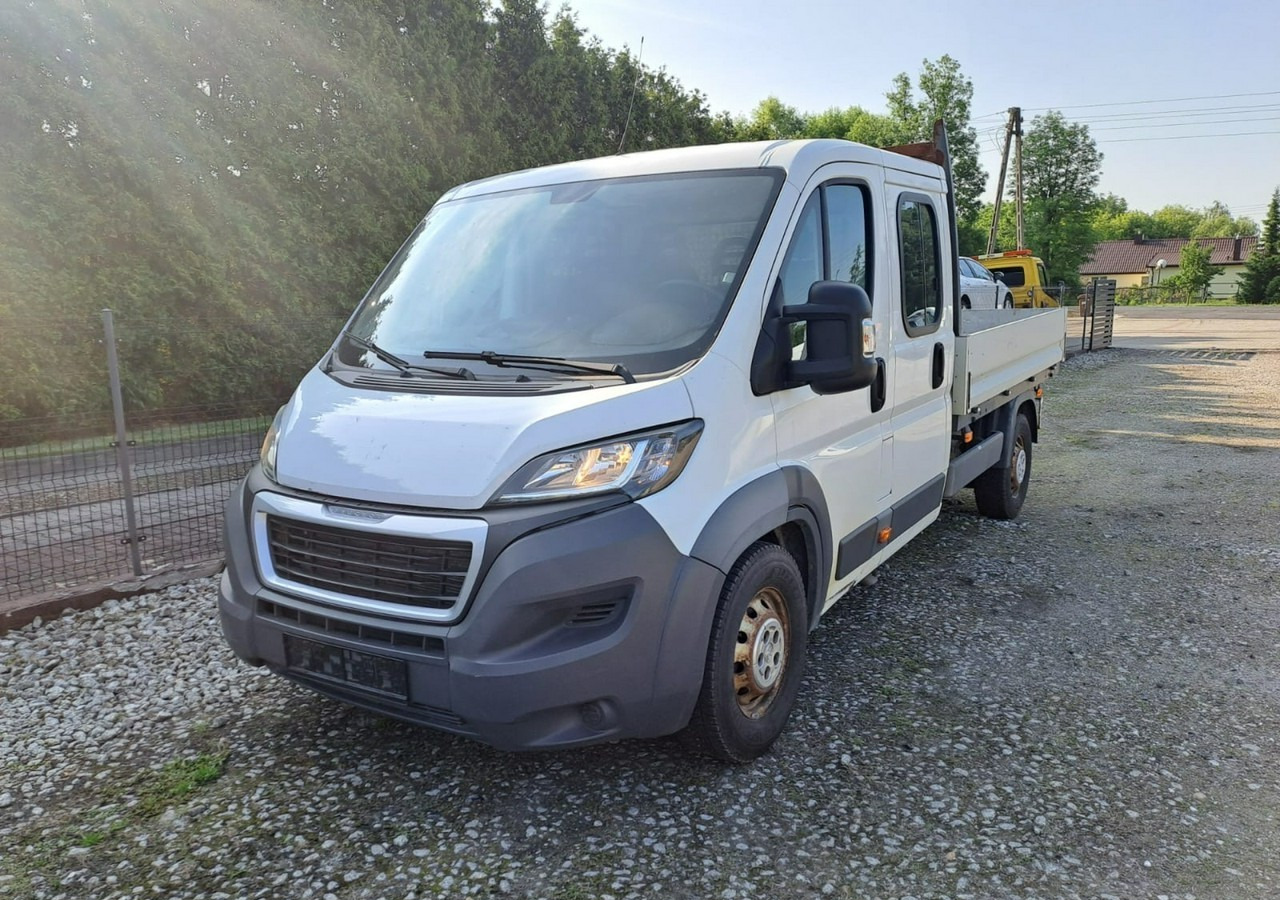 Peugeot Boxer Peugeot Boxer 2.0-130KM klima dokka Brygadówka doka 122tkm 2017 - Pritsche Transporter: das Bild 1 Peugeot Boxer Peugeot Boxer 2.0-130KM klima dokka Brygadówka doka 122tkm 2017 - Pritsche Transporter: das Bild 1