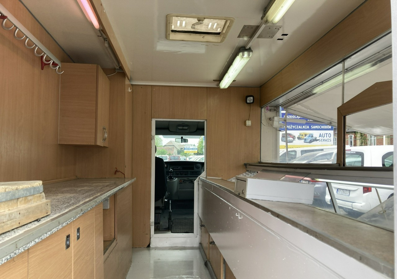 Renault Master Autosklep do Wędlin Gastronomiczny Food Truck Foodtruck Sklep bar 20 - Verkaufsfahrzeug: das Bild 3 Renault Master Autosklep do Wędlin Gastronomiczny Food Truck Foodtruck Sklep bar 20 - Verkaufsfahrzeug: das Bild 3