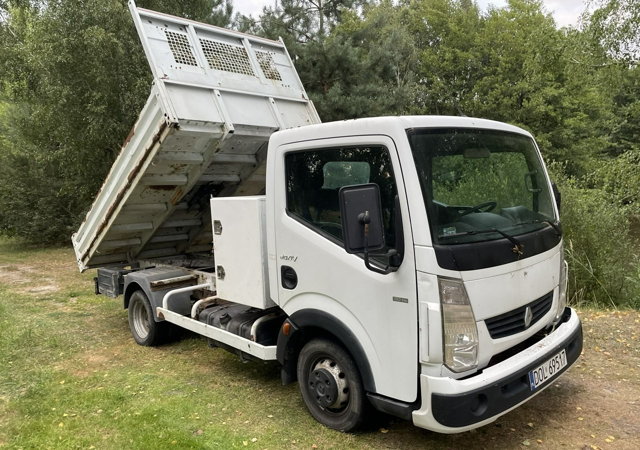 Renault Maxity Renault Maxity 3,0-150KM Canter Wywrotka skrzynia 2010 - Kipper Transporter: das Bild 1 Renault Maxity Renault Maxity 3,0-150KM Canter Wywrotka skrzynia 2010 - Kipper Transporter: das Bild 1