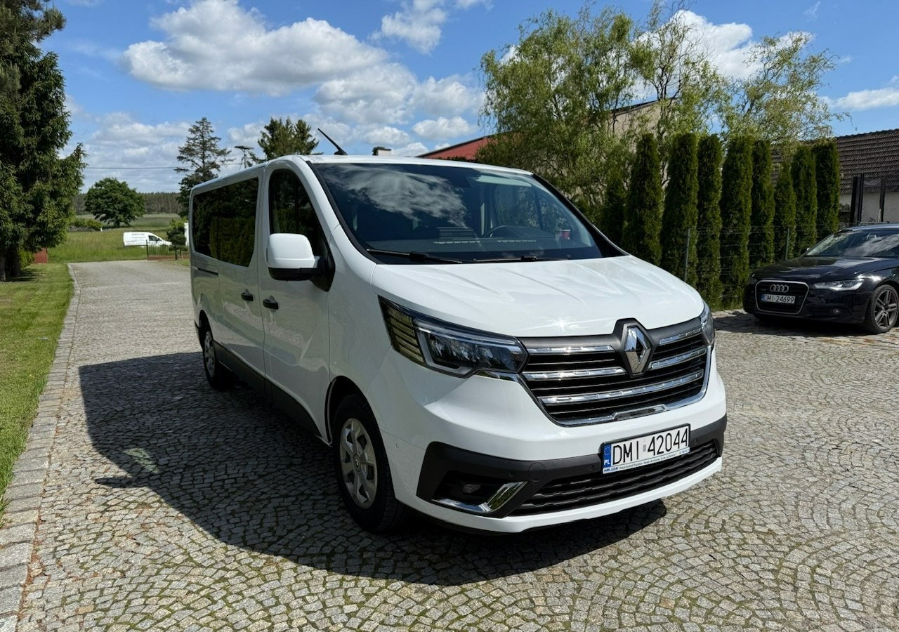 Renault Trafic III 2.0dci 110KM L2H1 LONG 9-osobowy 2xKlima Navi Kamera 2022 - PKW: das Bild 5 Renault Trafic III 2.0dci 110KM L2H1 LONG 9-osobowy 2xKlima Navi Kamera 2022 - PKW: das Bild 5