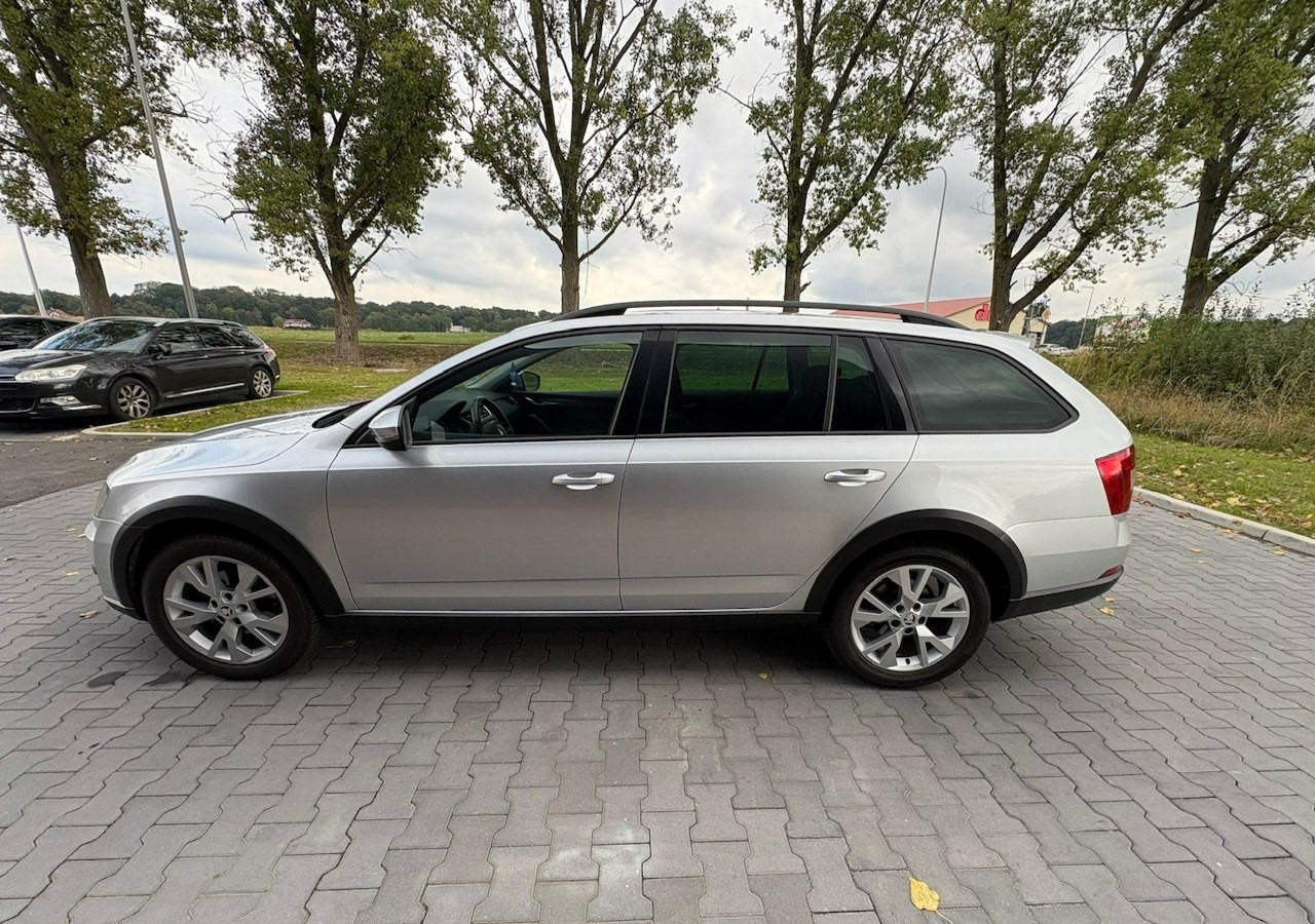 PKW Skoda Octavia III Skoda Octavia 4X4 Scout 2.0 TDI -150KM Model 2017 Bezwypadkowa FV 23: das Bild 6