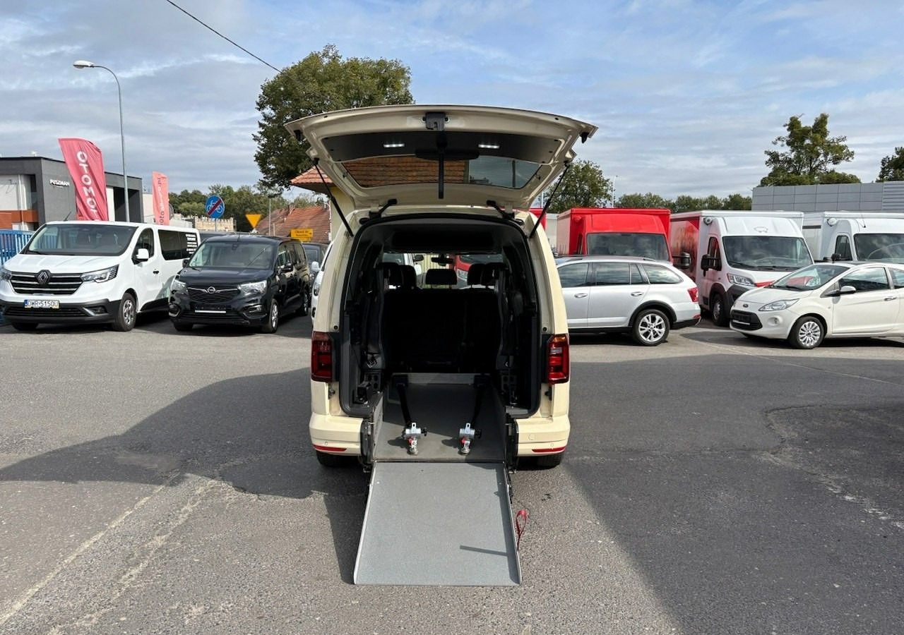 Volkswagen Caddy III Caddy 2.0-150 Niepełnosprawnych inwalida rampa Bogate wyposażeniePFR - Kombi: das Bild 3 Volkswagen Caddy III Caddy 2.0-150 Niepełnosprawnych inwalida rampa Bogate wyposażeniePFR - Kombi: das Bild 3